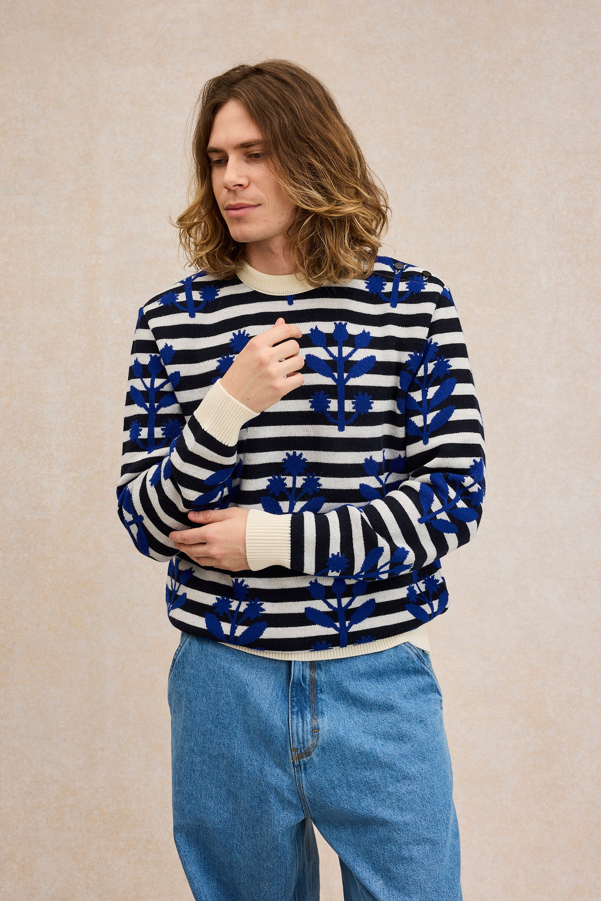 pull_marin_fleurs_bleu_laine_h