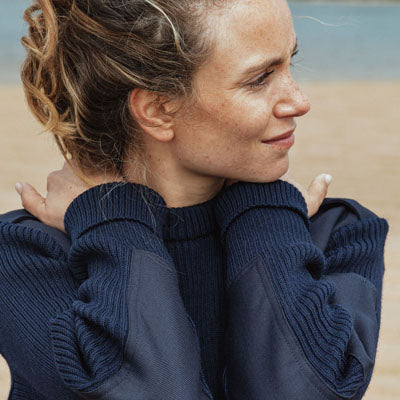 THE NAVY OFFICERS' SWEATER: THE ELEGANCE OF A WORKWEAR KNIT
