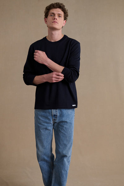 Men's navy blue long-sleeved merino wool t-shirt