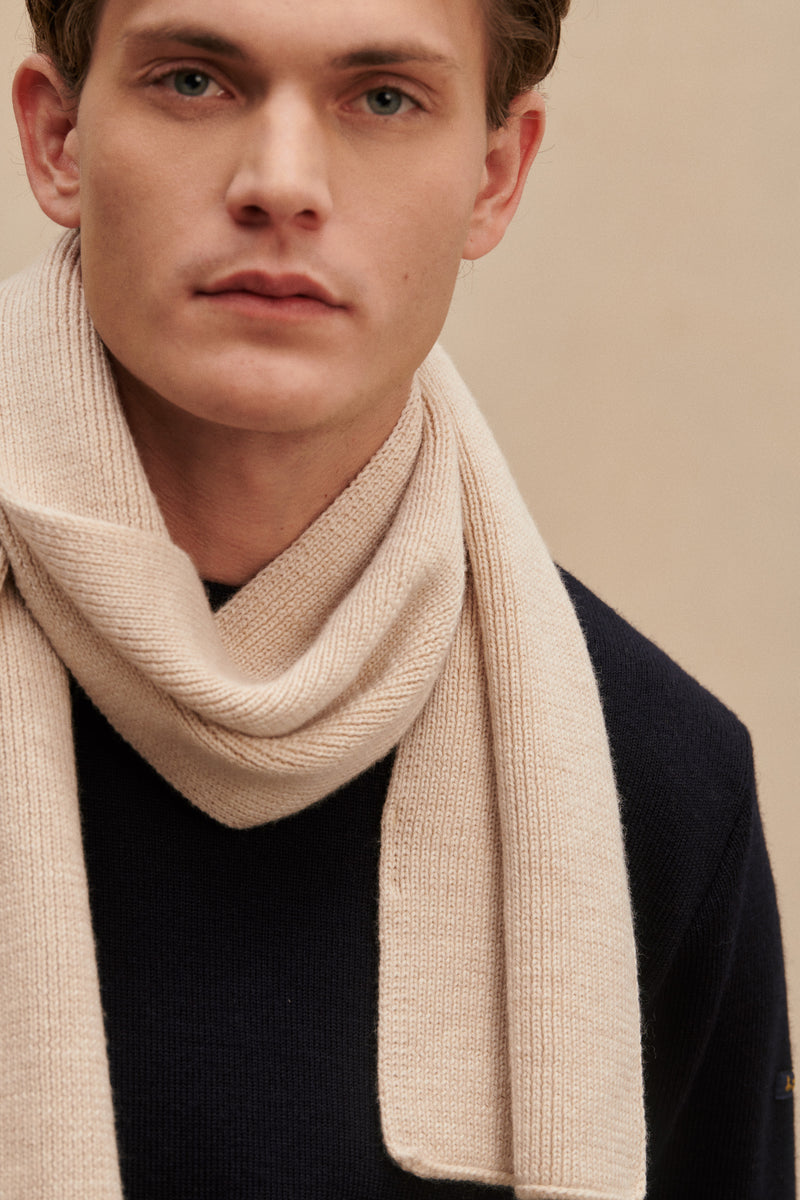 100% beige merino wool scarf