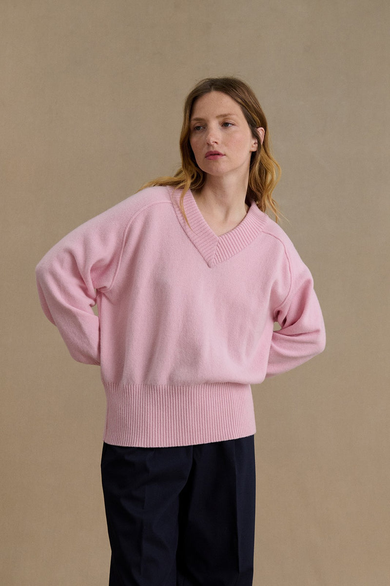 Pull femme col V rose pâle