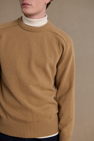 Men's beige round-neck sweater