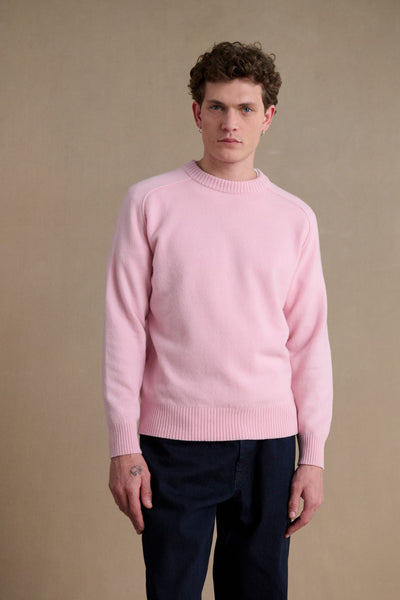 Men's light pink round-neck sweater