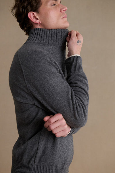 Pull col camionneur gris foncé en laine mérinos pour homme