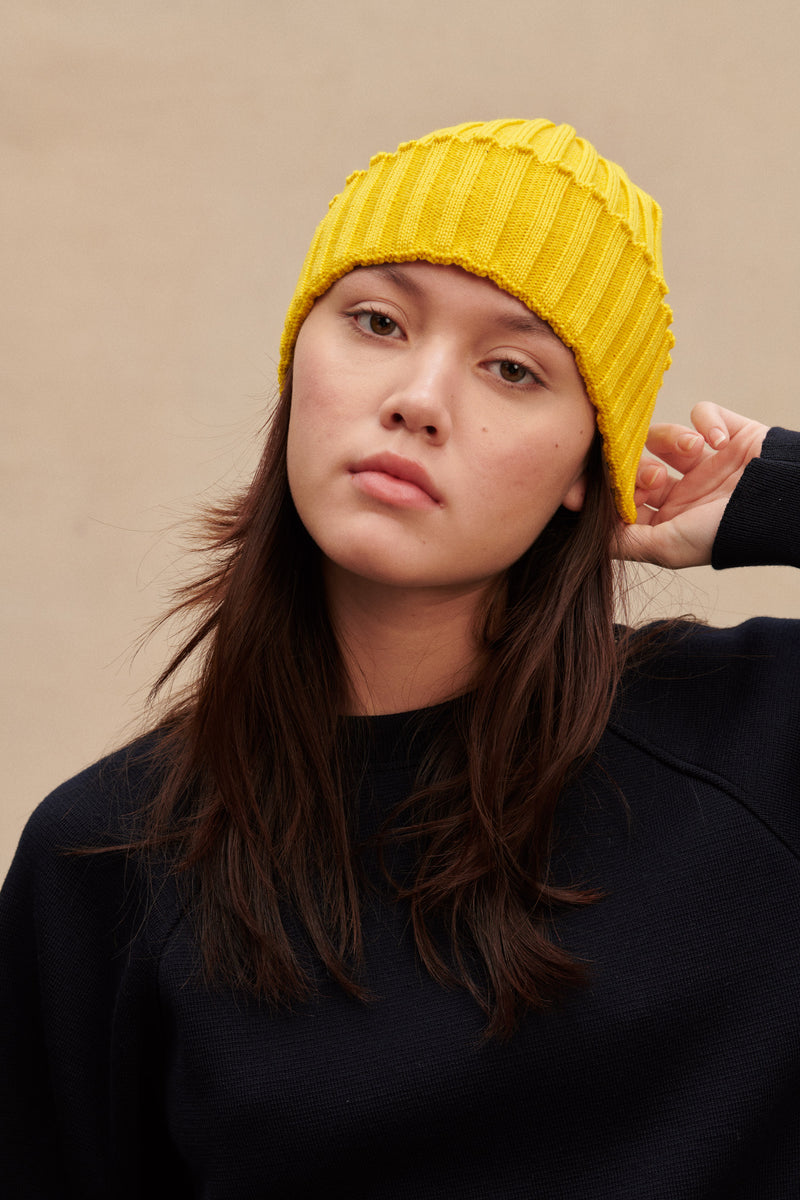 Yellow ribbed beanie mixed – Le Minor - Main Image