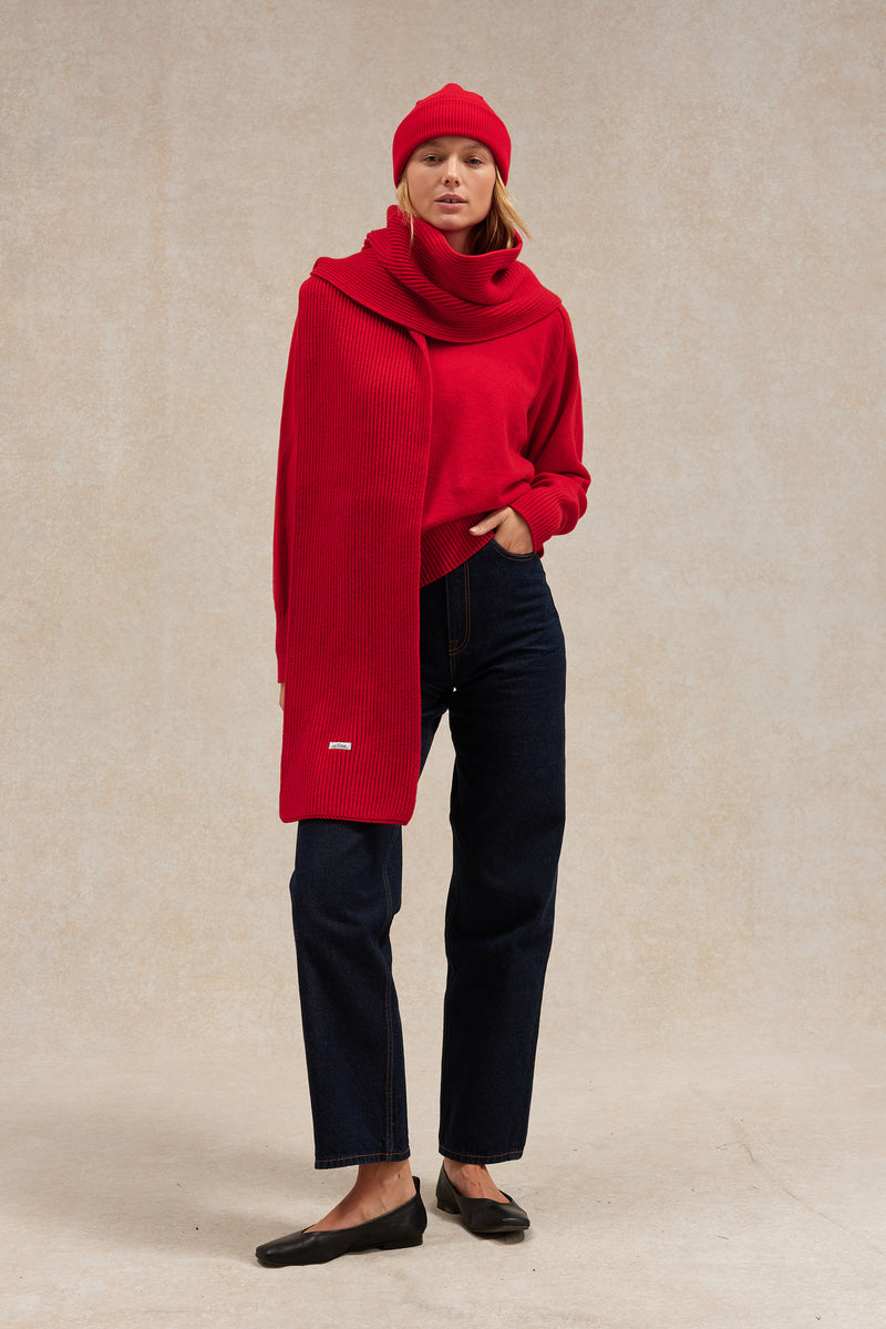 Unisex red extra soft ribbed scarf