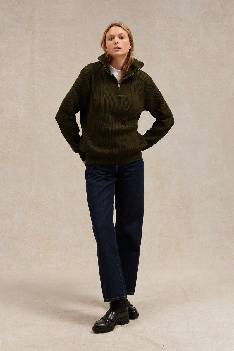 Pull camionneur olive en laine vierge pour femme