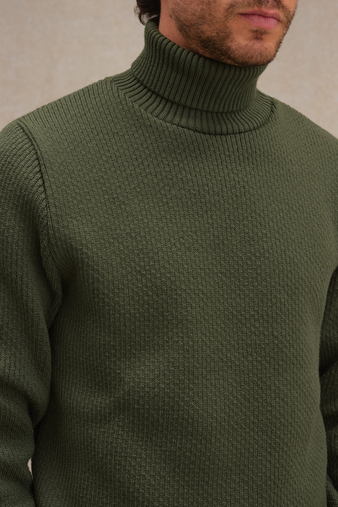 Pull_norvegien_laine_col_roule