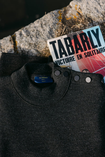 Men's charcoal grey sailor sweater
