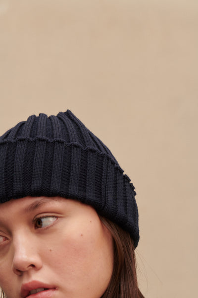 Inky blue ribbed beanie 100% merino wool