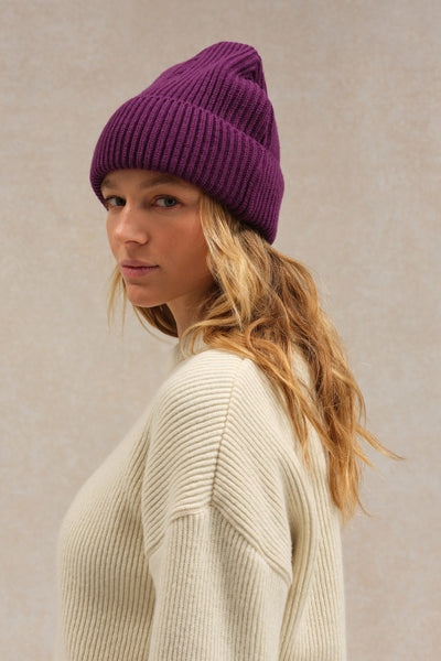 Bonnet extra-doux en laine mérinos, couleur prune, Le Minor automne 2025