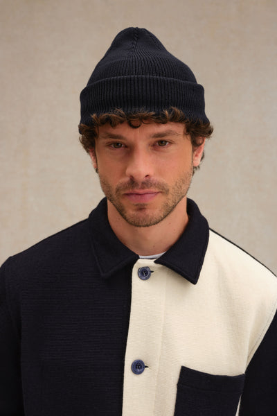 Le véritable bonnet de la Marine nationale bleu encre