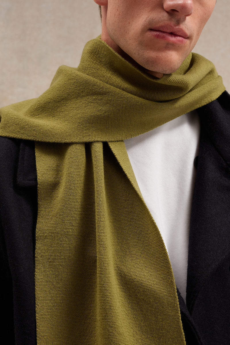 Écharpe fine mixte olive acide en maille Milano