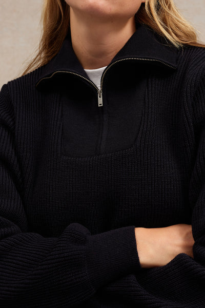 Women's navy blue trucker-neck sweater in virgin wool